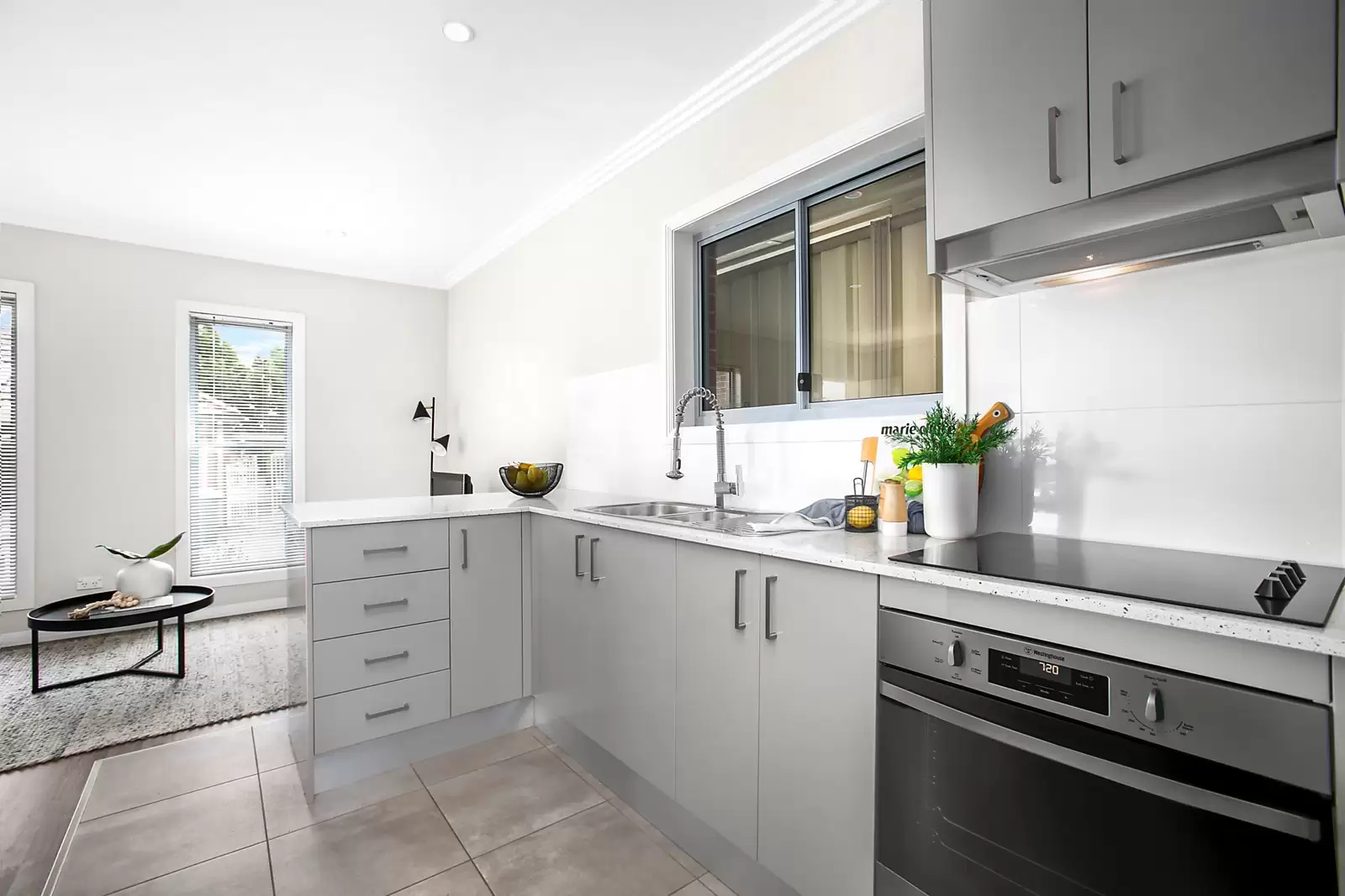 82 Page Street, Pagewood Sold by Ballard Property - image 11
