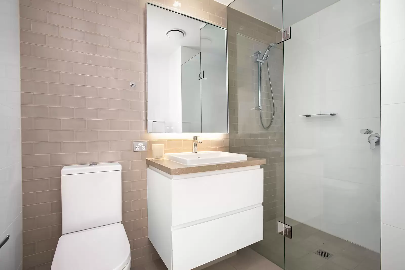 1215/1 Scotsman Street, Forest Lodge Sold by Ballard Property - image 6