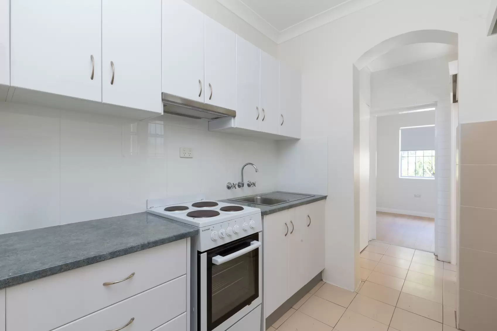 7 Tasman Street, Bondi Leased by Ballard Property - image 5