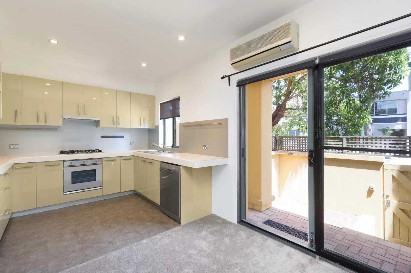 1/60 Carrington Road, Waverley Leased by Ballard Property - image 2