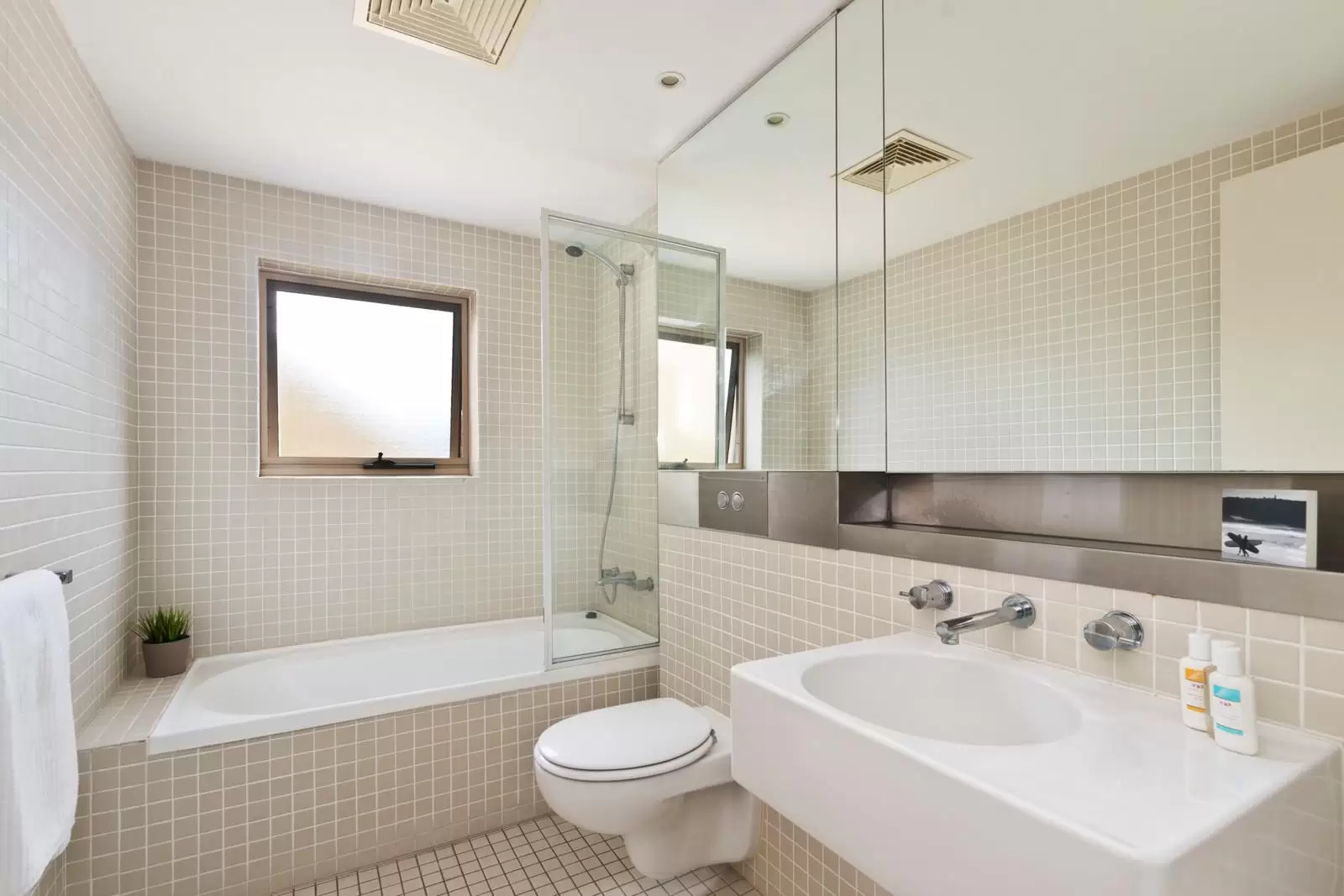 51/228 Moore Park Road, Paddington Sold by Ballard Property - image 4