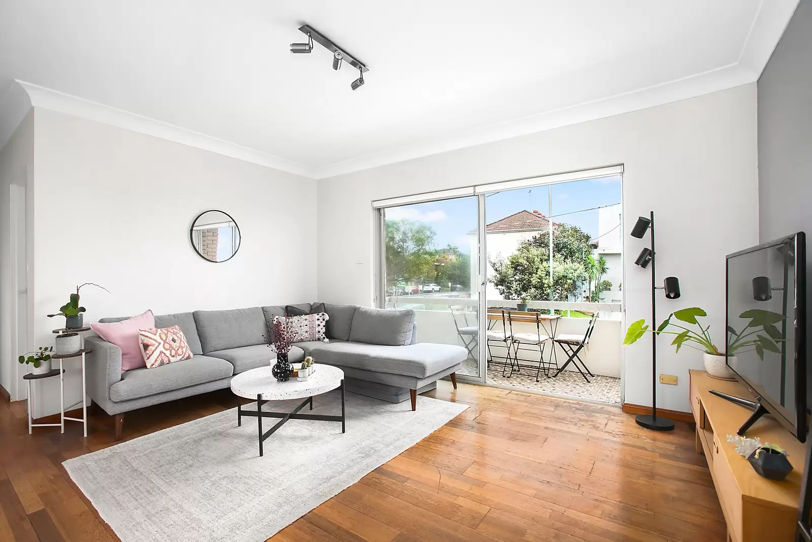 2/217 Malabar Road, South Coogee Sold by Ballard Property - image 1