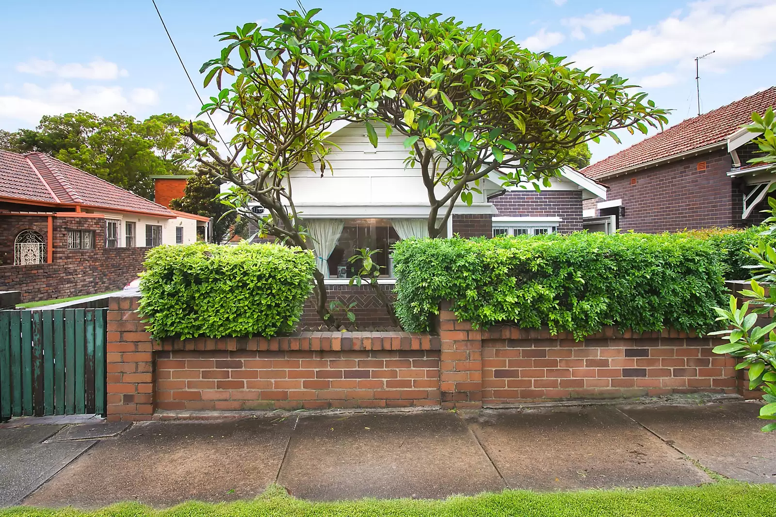 116 Barker Street, Kingsford Sold by Ballard Property - image 2