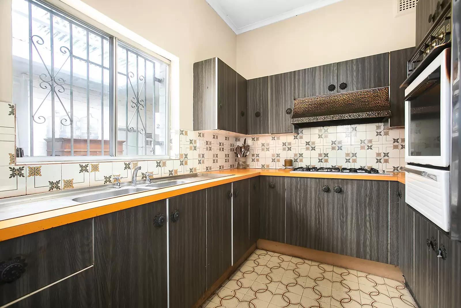 116 Barker Street, Kingsford Sold by Ballard Property - image 7