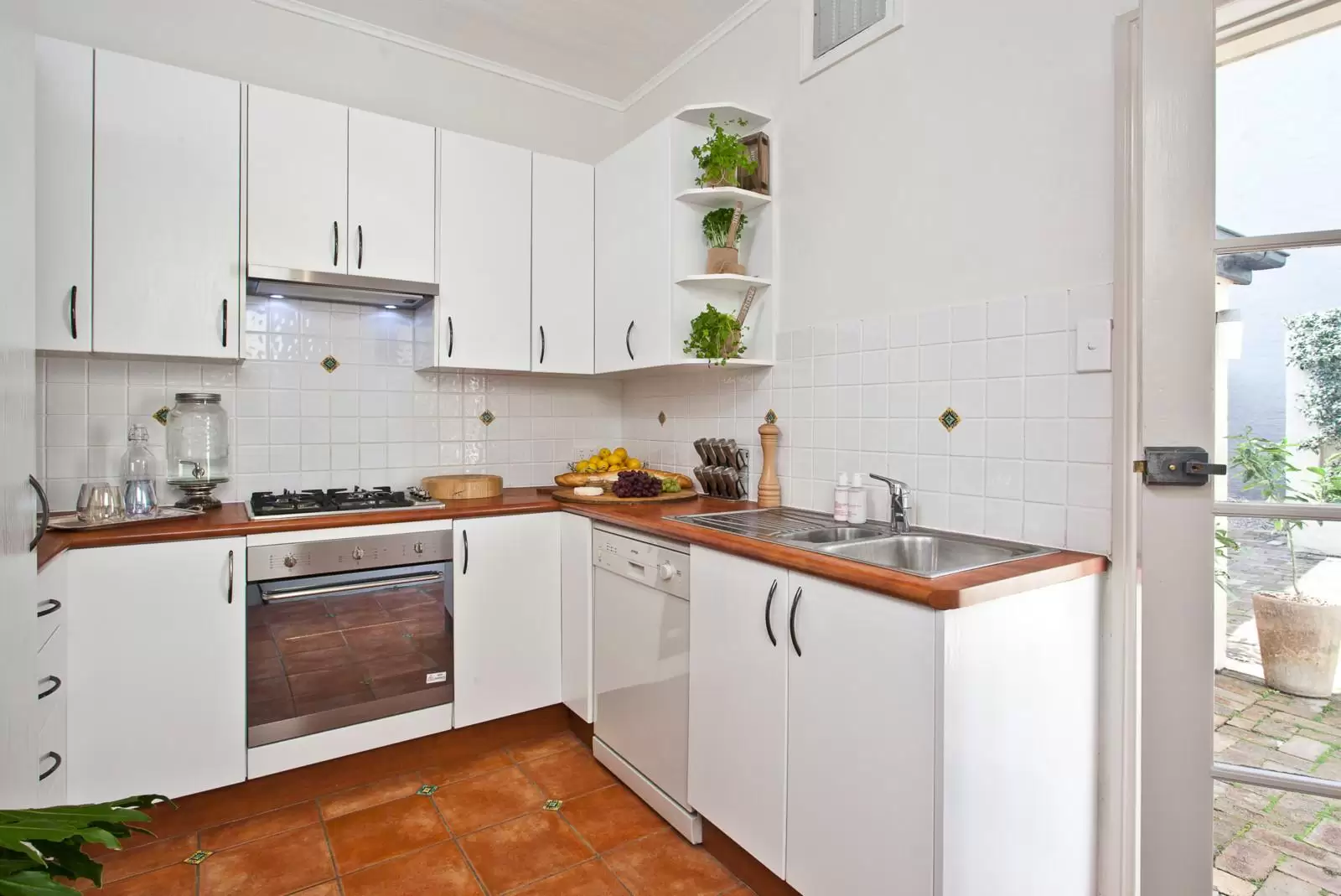 19 Prospect Street, Paddington Sold by Ballard Property - image 2