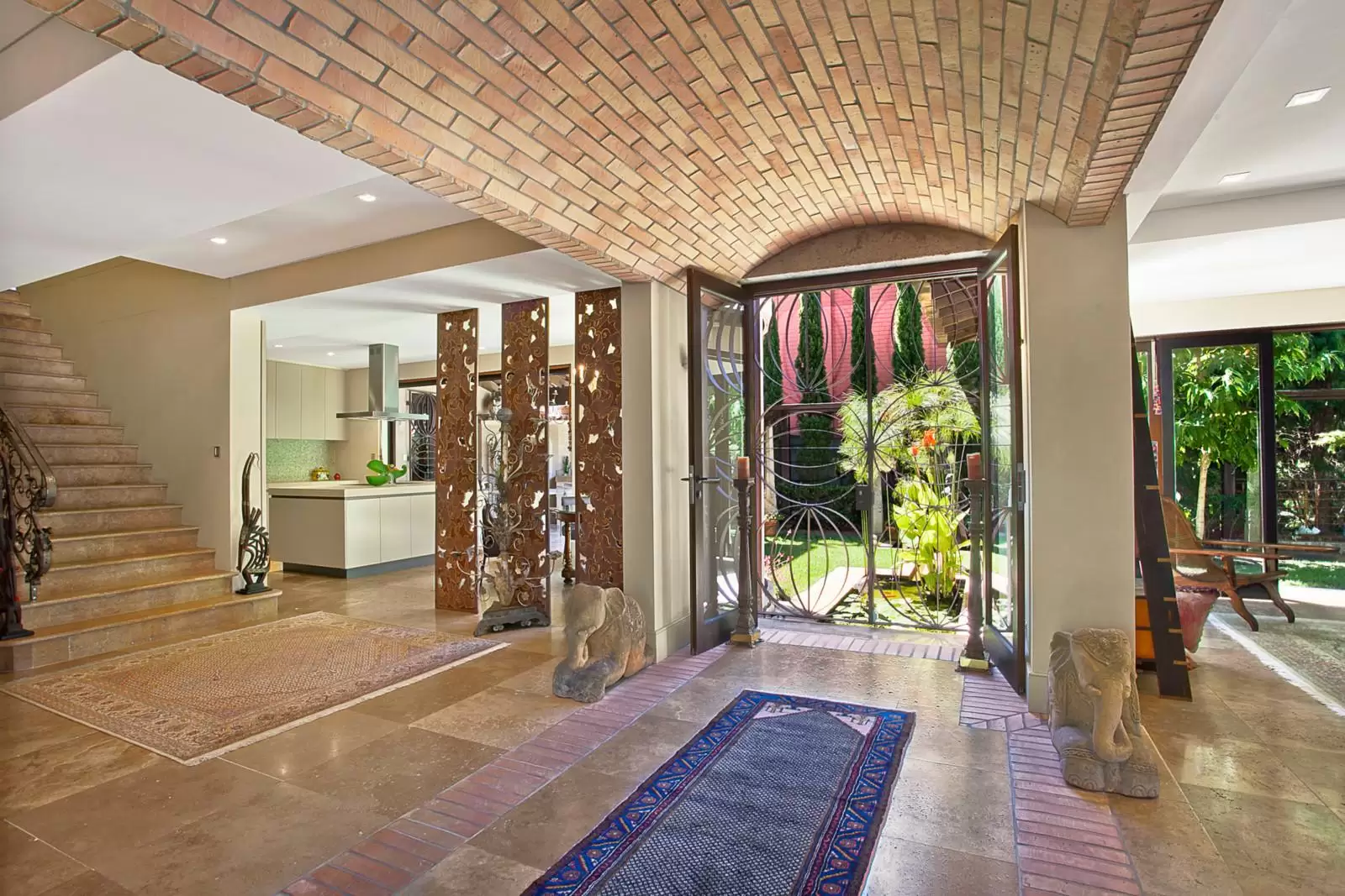 1 Stanley Street, Woollahra Sold by Ballard Property - image 2