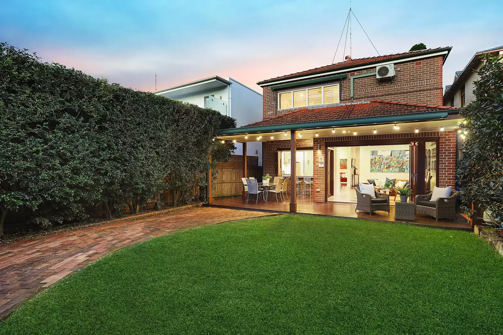 16 Powell Street, Coogee Sold by Ballard Property - image 2