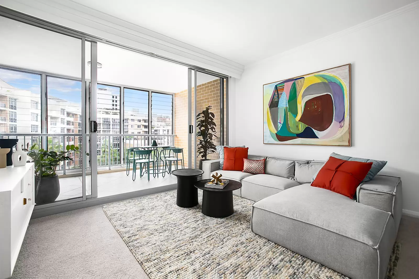 322/9 Crystal Street, Waterloo Sold by Ballard Property - image 1