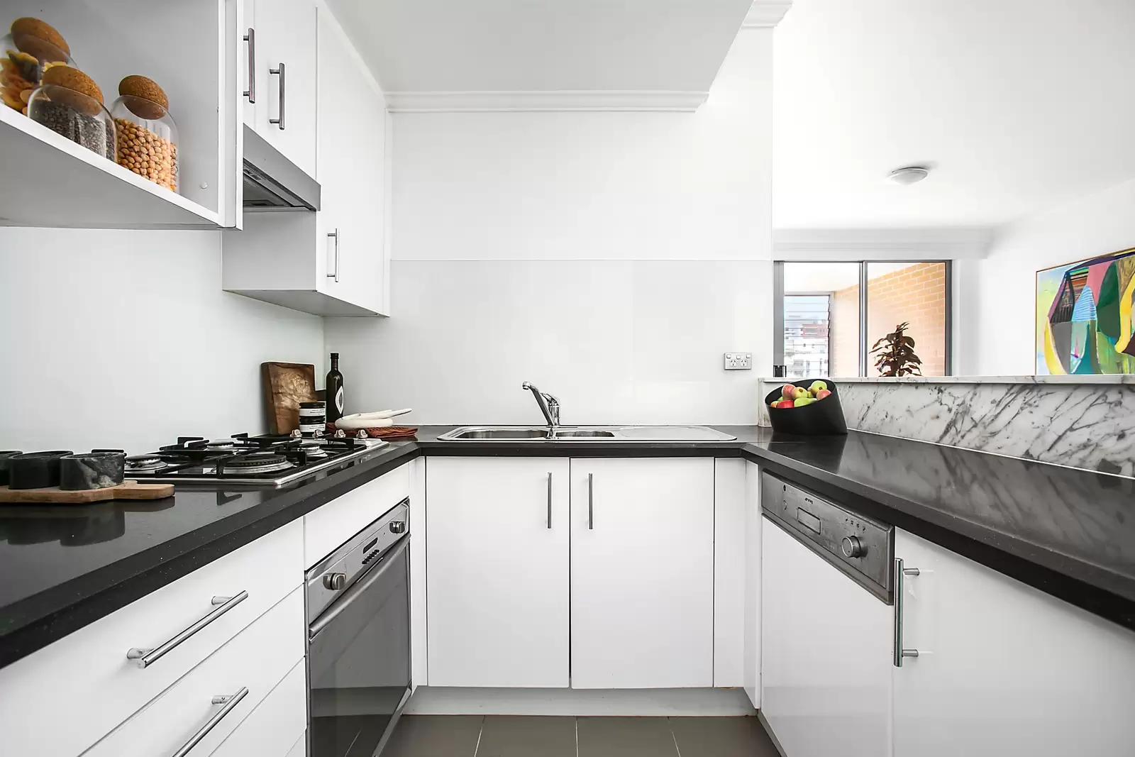 322/9 Crystal Street, Waterloo Sold by Ballard Property - image 4