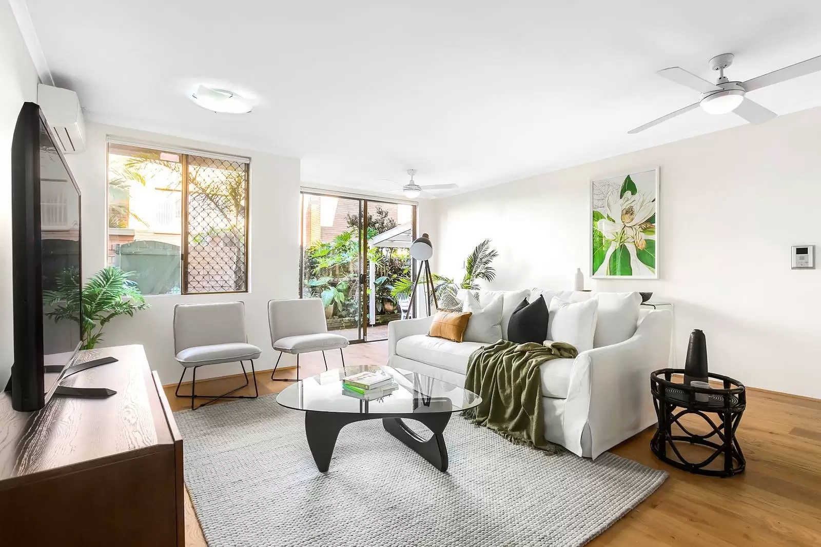 7/11-33 Maddison Street, Redfern Sold by Ballard Property - image 1