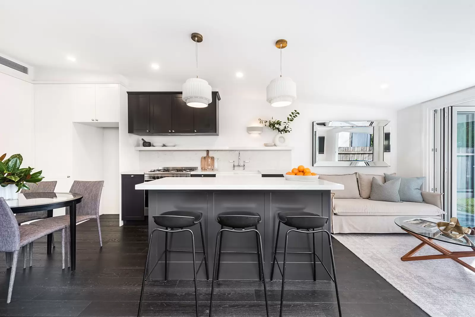 89 Frederick Street, St Peters Sold by Ballard Property - image 2