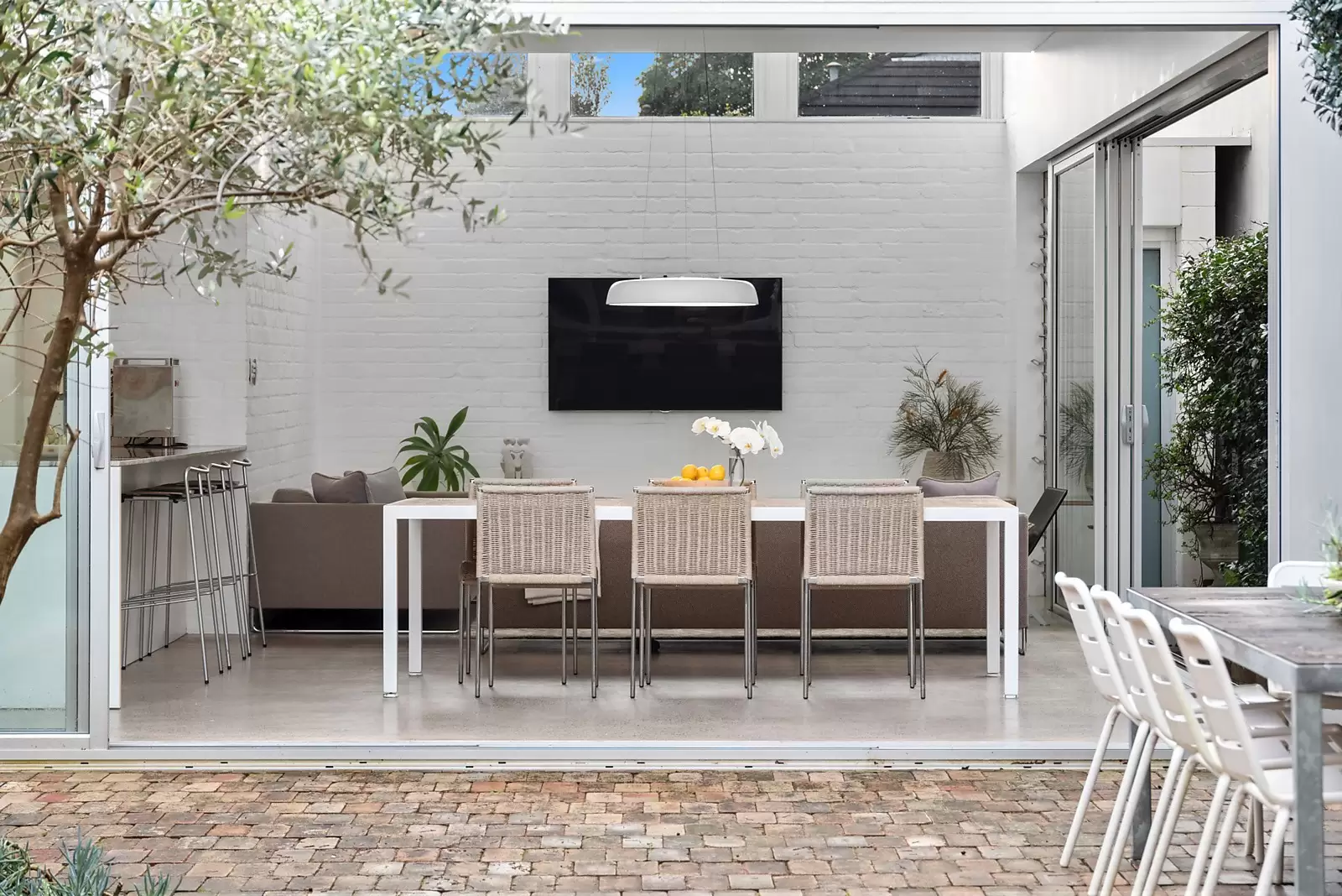 18 Walenore Avenue, Kingsford Sold by Ballard Property - image 6