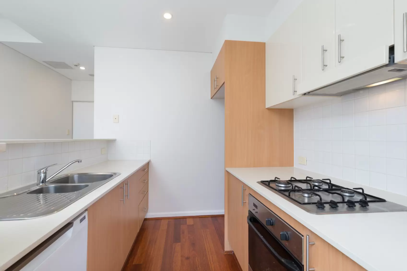 51/7-15 Newland Street, Bondi Junction Leased by Ballard Property - image 3