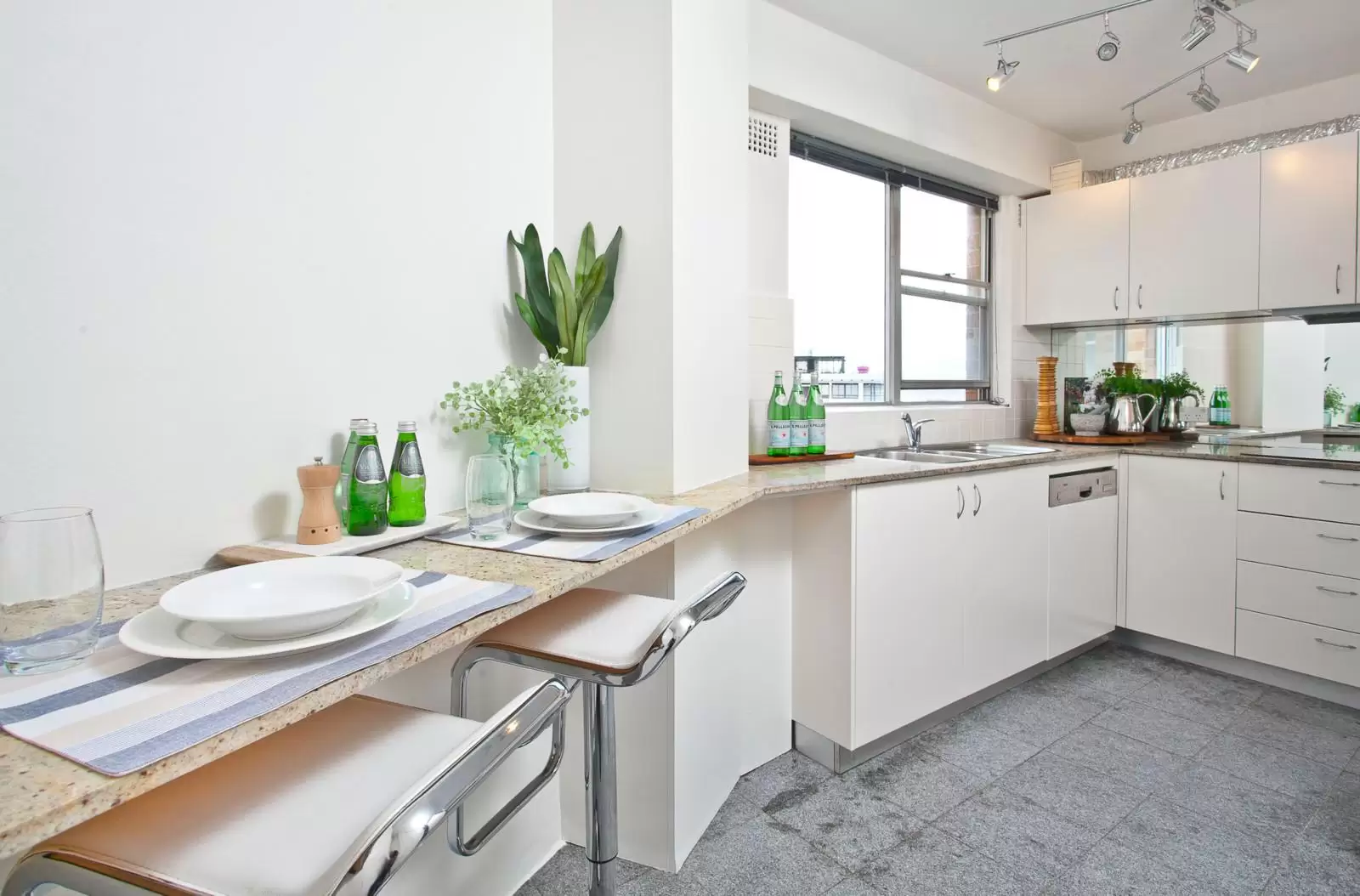 33/105a Darling Point Road, Darling Point Sold by Ballard Property - image 3