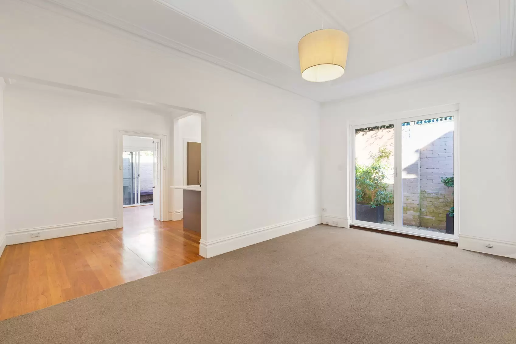 9 Harkness Street, Woollahra Leased by Ballard Property - image 3