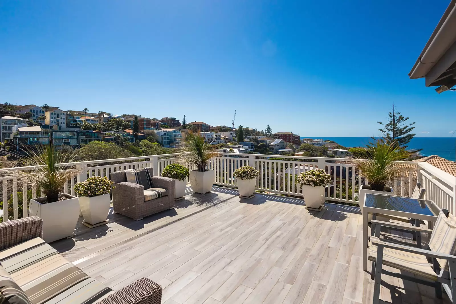 22 Wolaroi Crescent, Tamarama Sold by Ballard Property - image 2