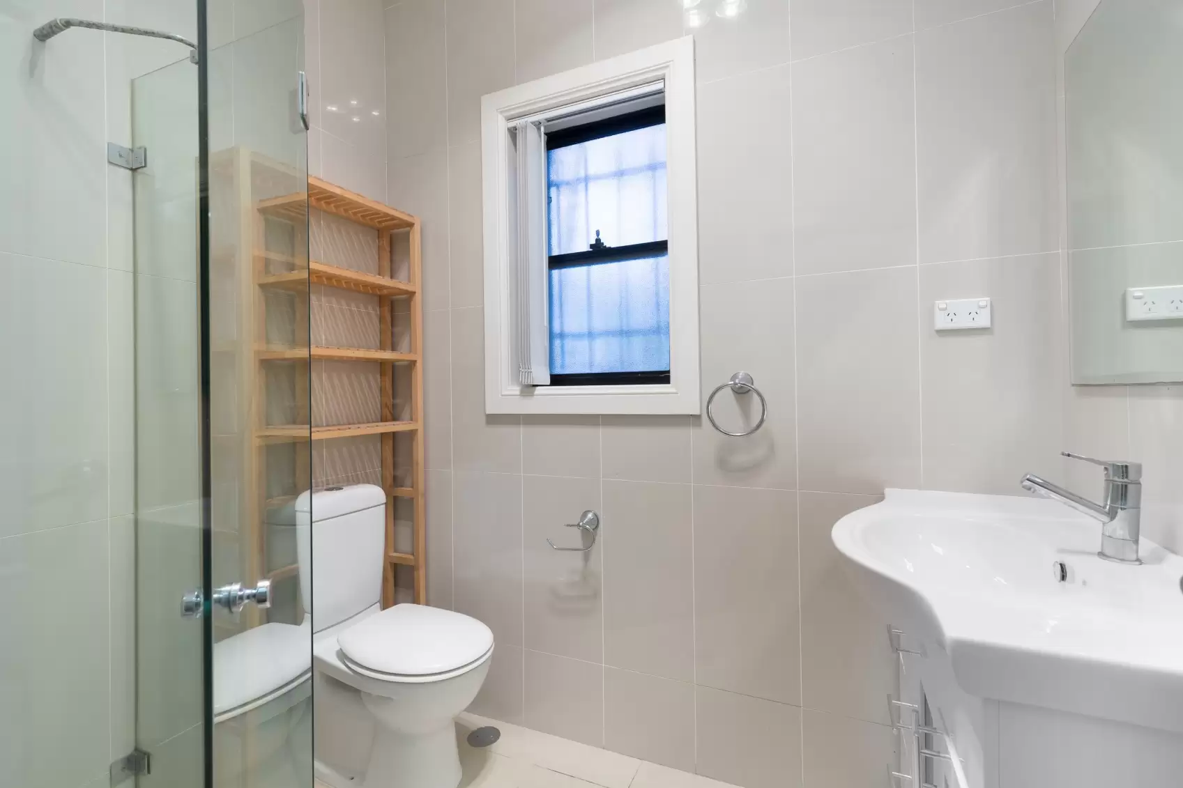 4/162 Bondi Road, Bondi Leased by Ballard Property - image 4