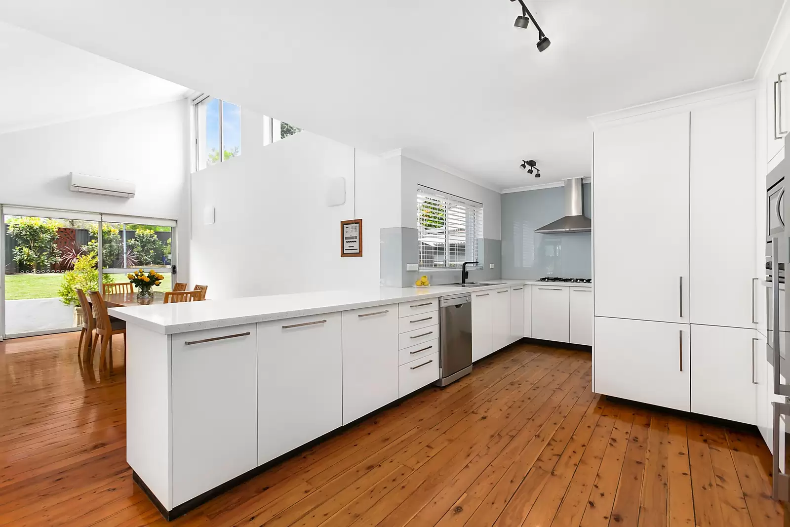 23 Macarthur Avenue, Pagewood Sold by Ballard Property - image 4
