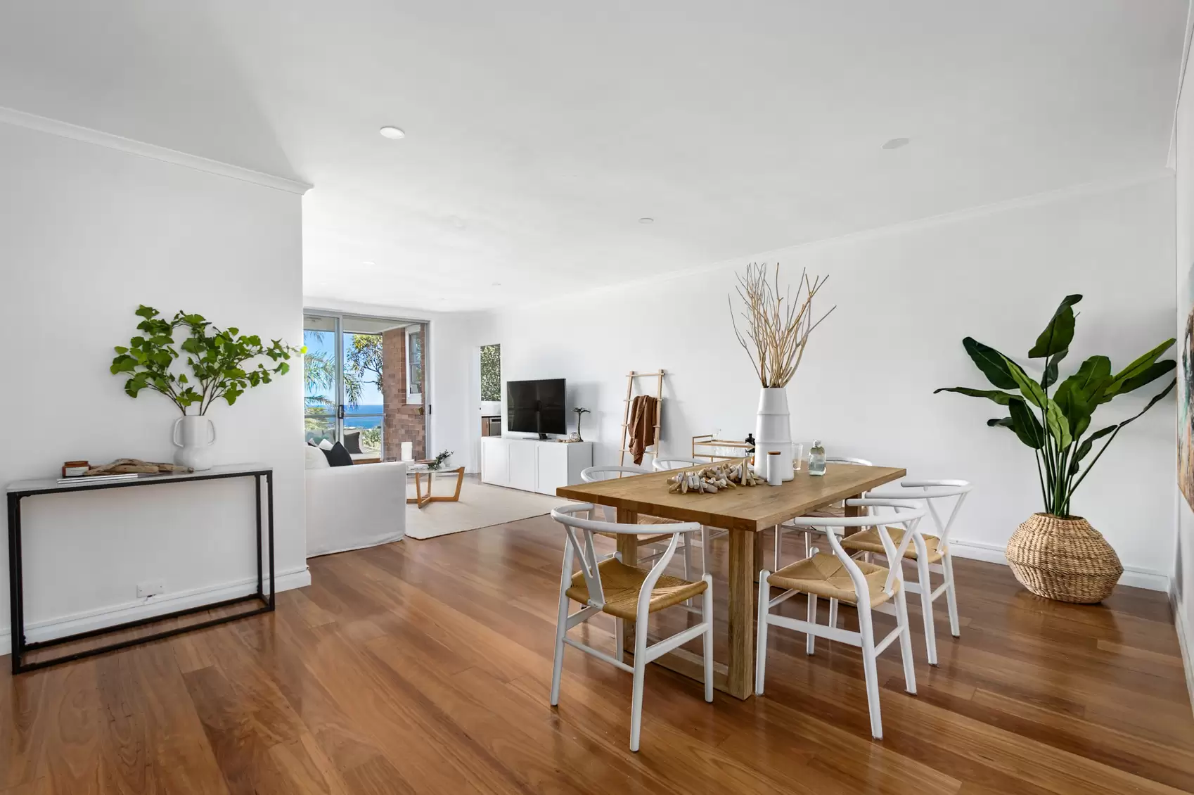 28/745-747 Old South Head Road, Vaucluse Leased by Ballard Property - image 2