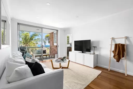 28/745-747 Old South Head Road, Vaucluse Leased by Ballard Property