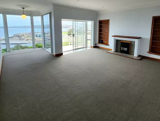 Top Floor/36 Eastbourne Avenue, Clovelly Leased by Ballard Property