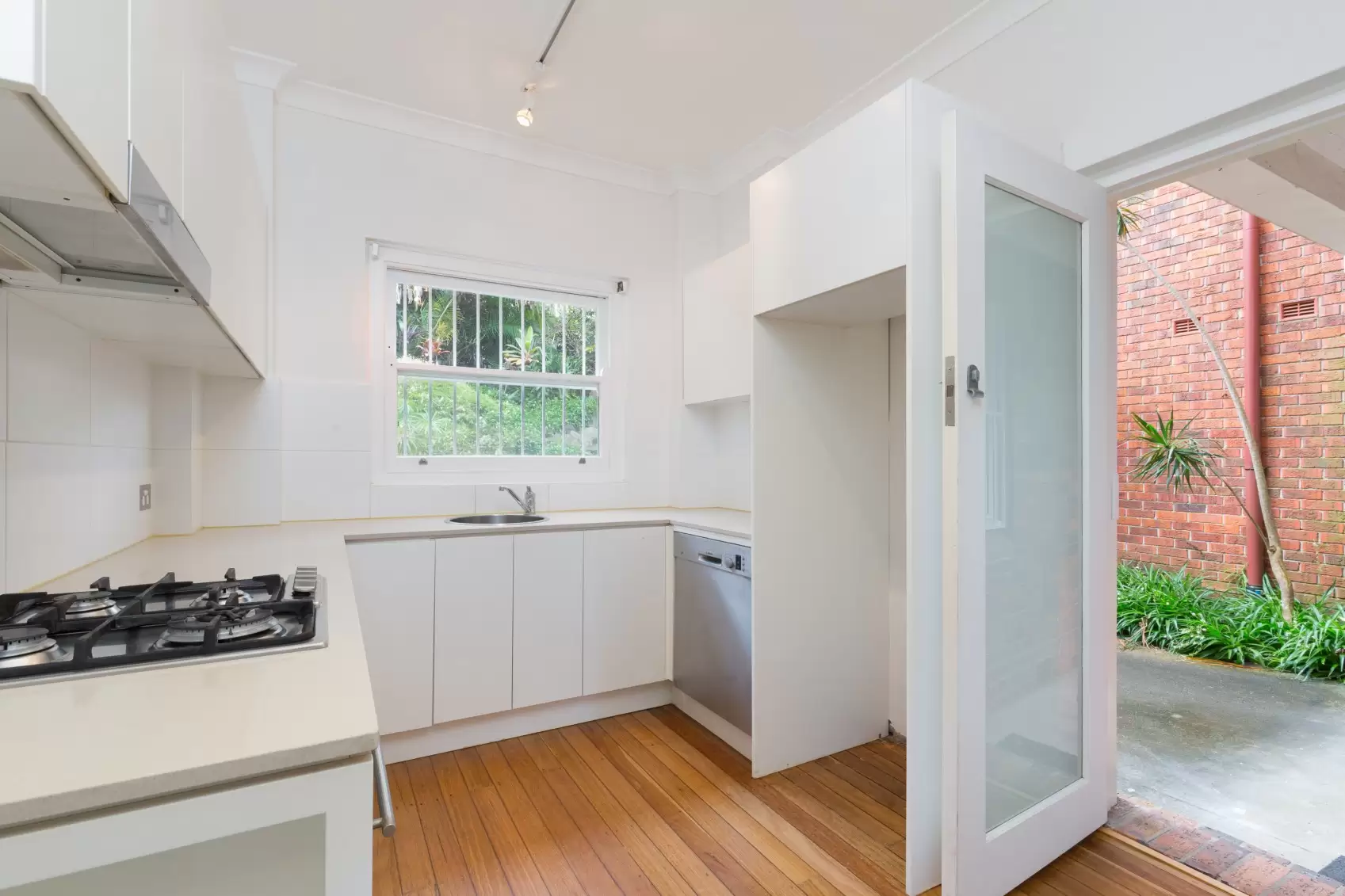 2/27 Drumalbyn Road, Bellevue Hill Leased by Ballard Property - image 3