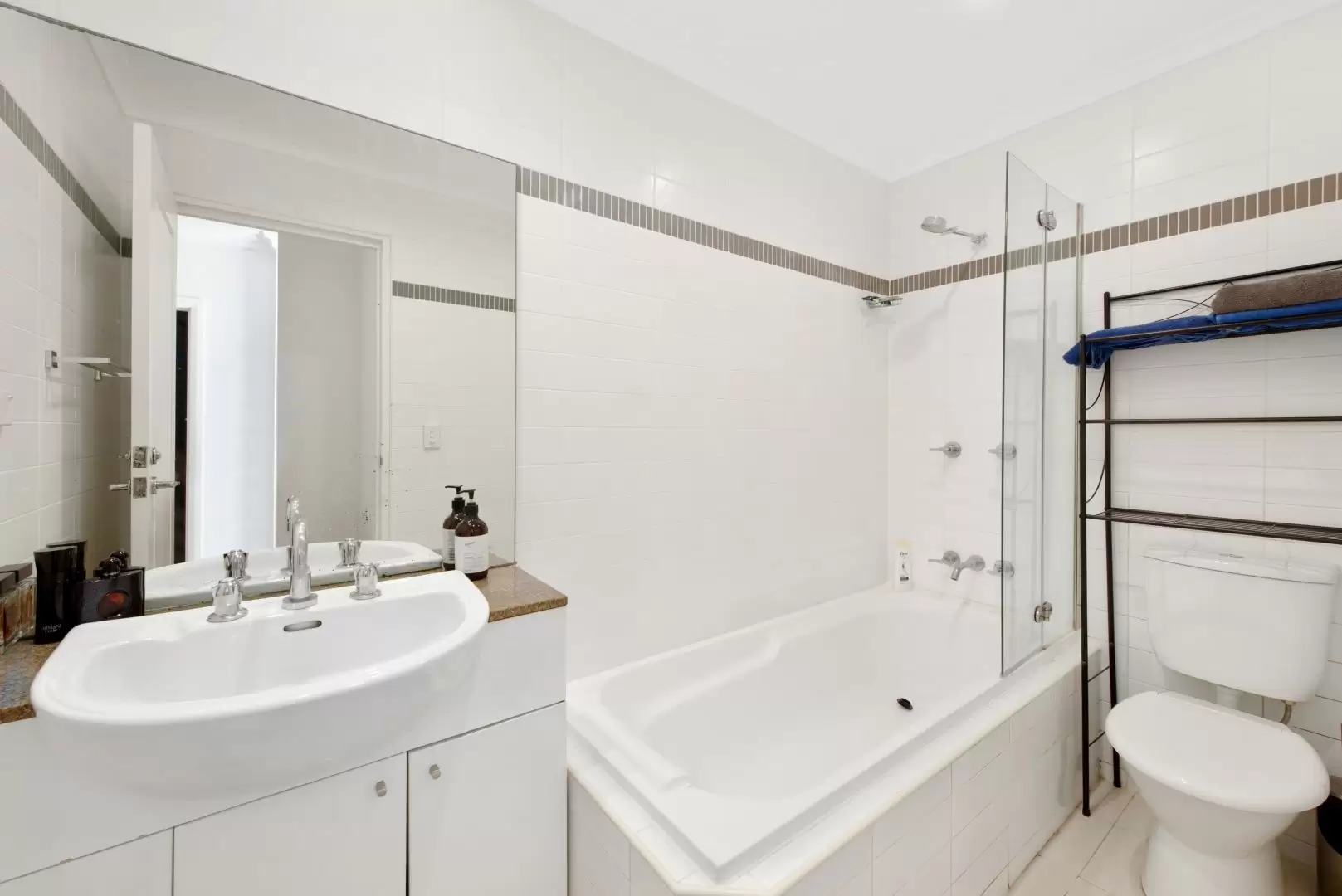 3/86-88 Wellington Street, Bondi Beach Leased by Ballard Property - image 7