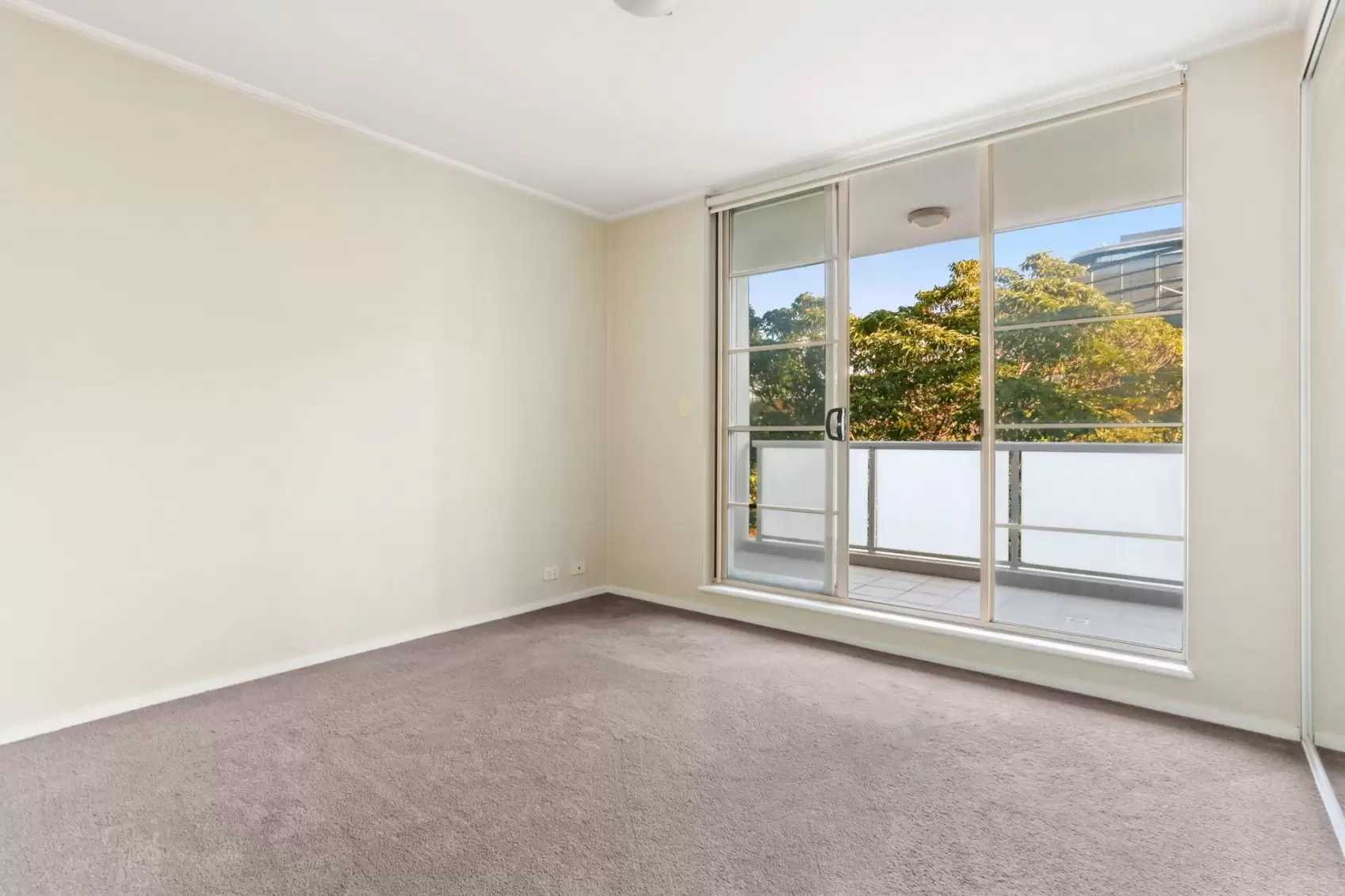 48/228 Moore Park Road, Paddington Leased by Ballard Property - image 3