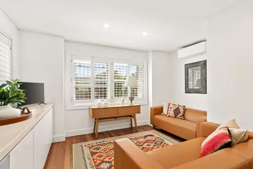 1/330 Edgecliff Road, Woollahra Leased by Ballard Property