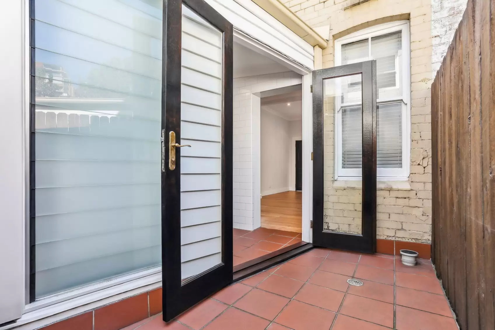 24 Bland Street, Woolloomooloo Leased by Ballard Property - image 3