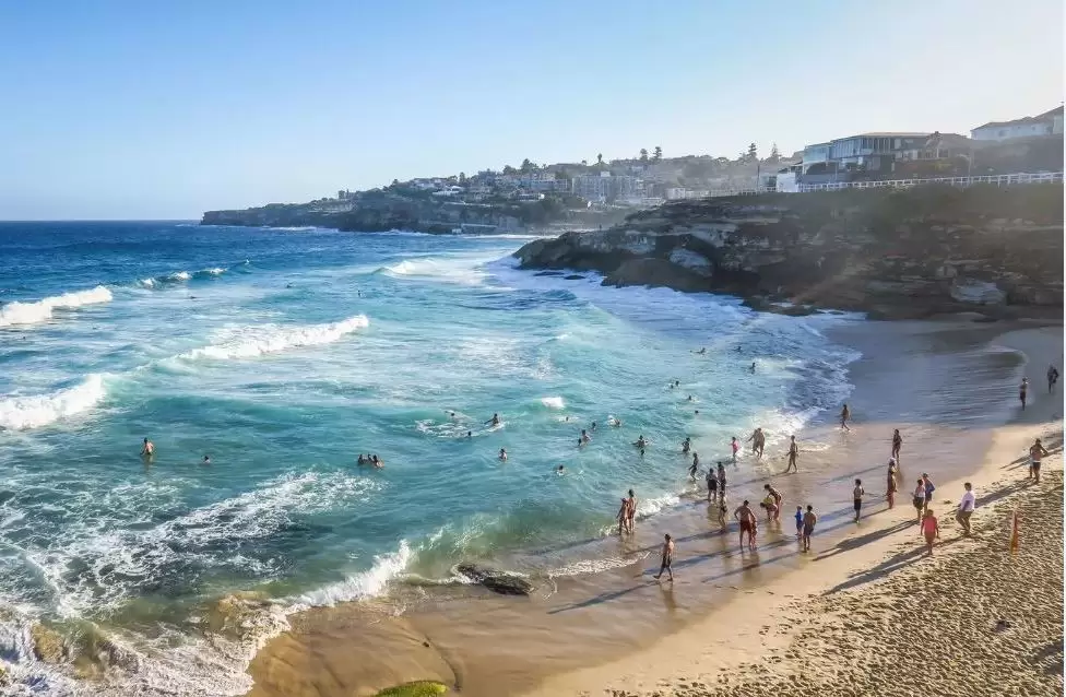 8/28-30 Fletcher Street, Tamarama Leased by Ballard Property - image 9