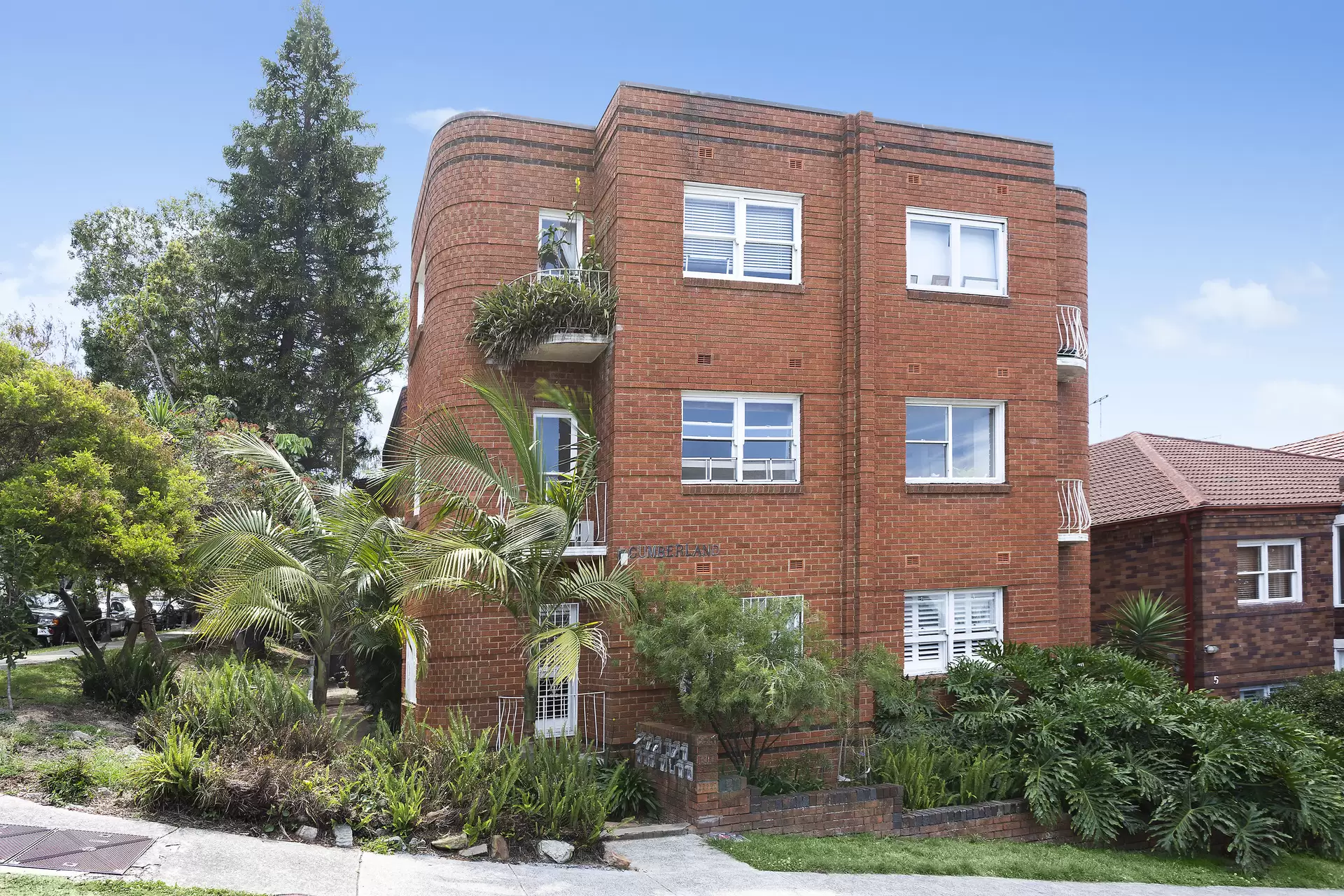 7/45 Francis Street, Bondi Beach Leased by Ballard Property - image 1