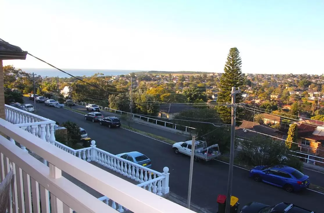 42 Mons Avenue, Maroubra Leased by Ballard Property - image 3