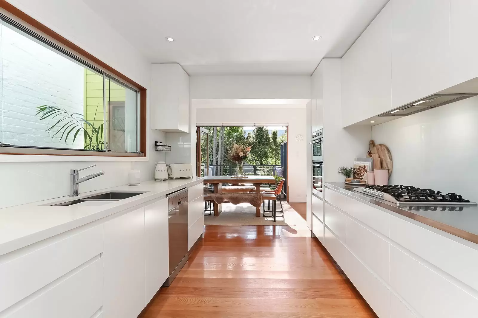 17 Brisbane Street, Bondi Junction Leased by Ballard Property - image 1