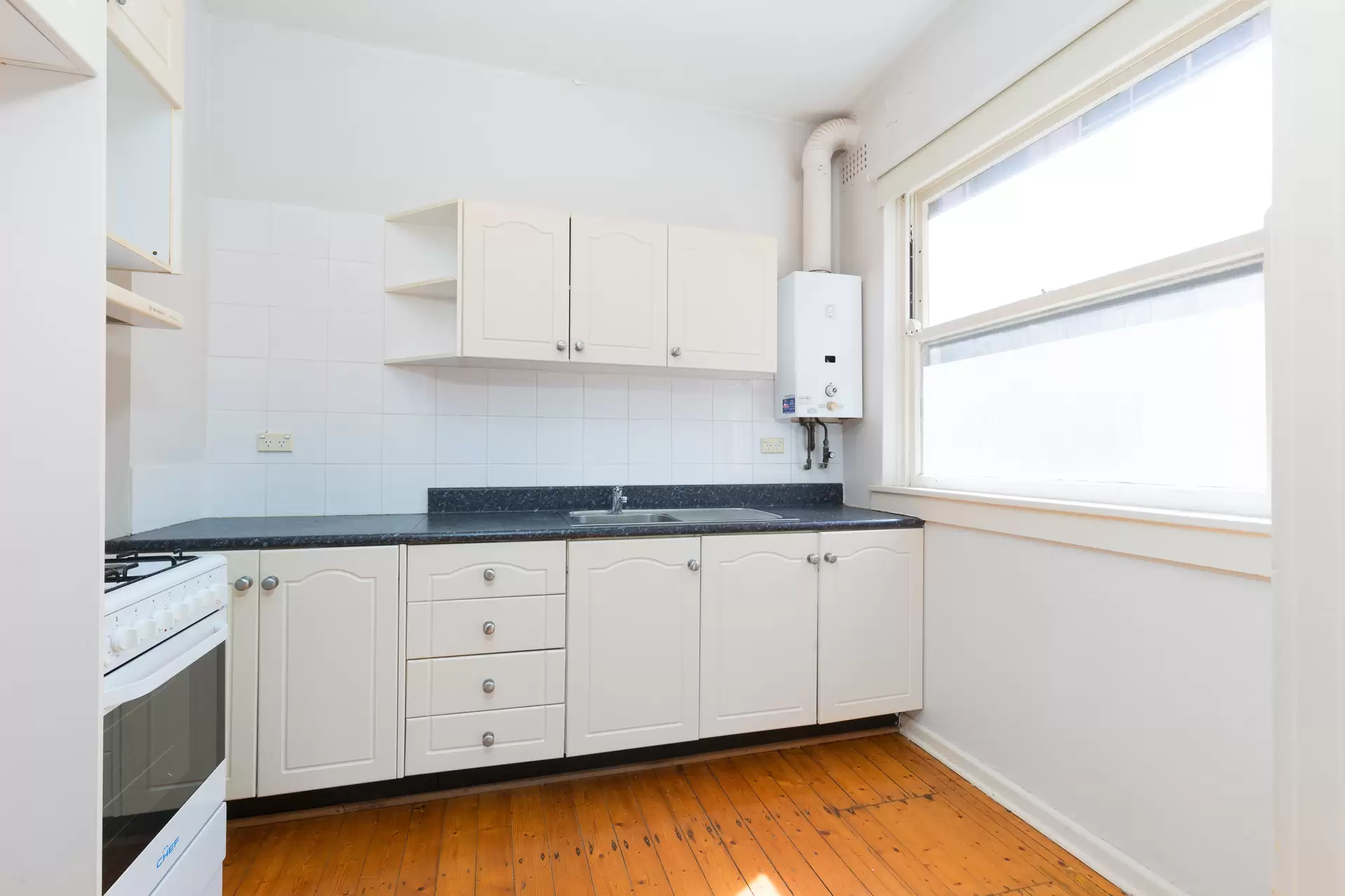 1/19-21 Duncan Street, Maroubra Leased by Ballard Property - image 4