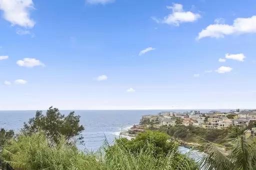 1 Mermaid Avenue, Maroubra Leased by Ballard Property