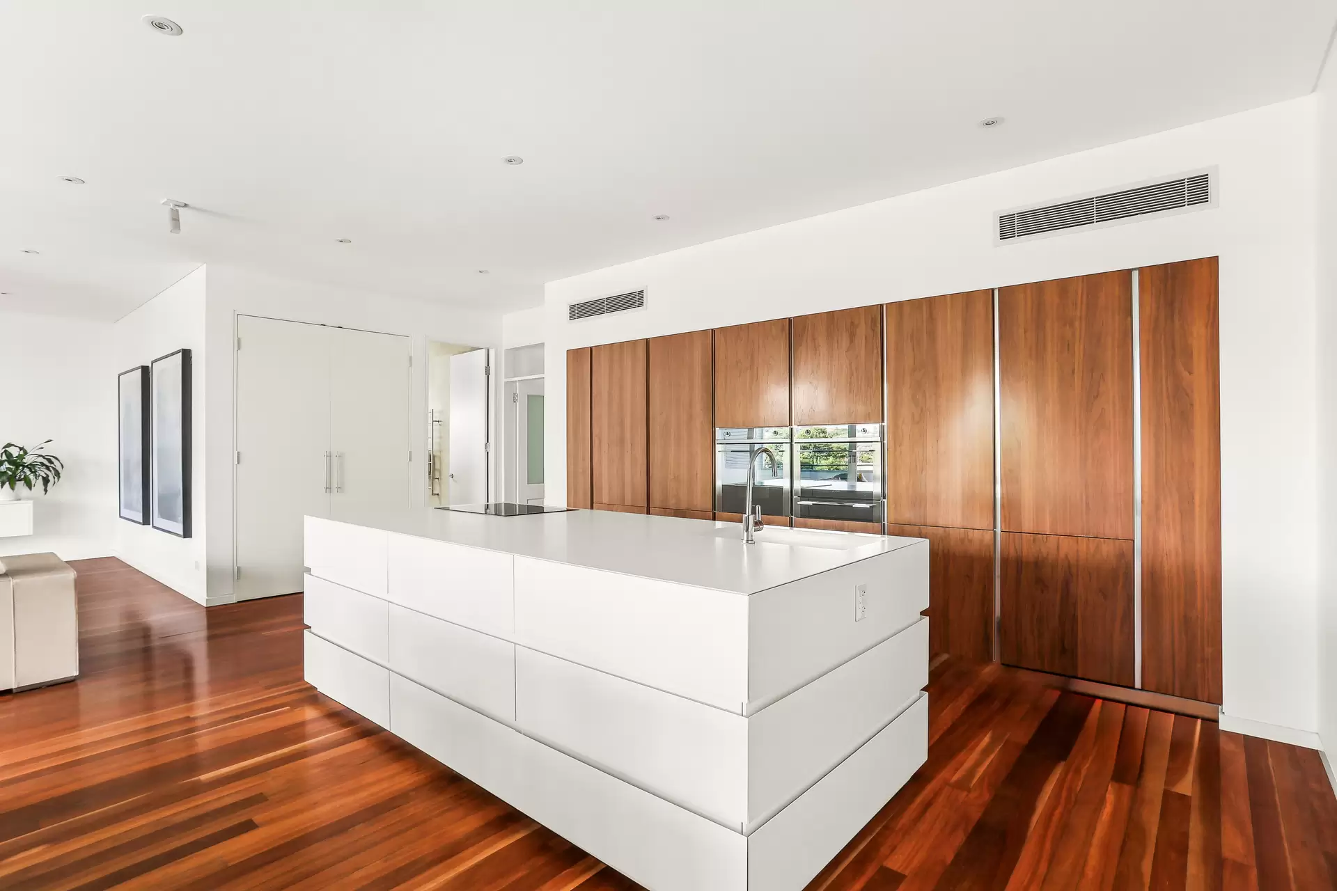 148 Arden Street, Coogee Leased by Ballard Property - image 4