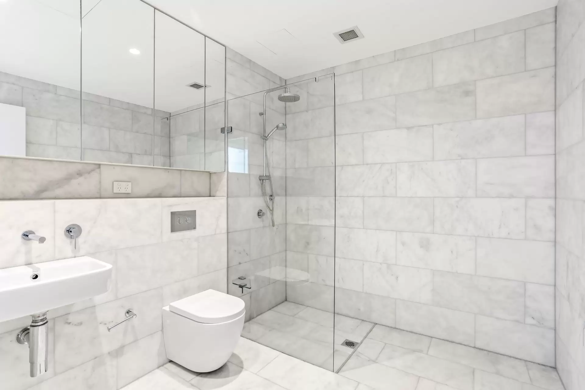 3/36 Fletcher Street, Tamarama Leased by Ballard Property - image 7
