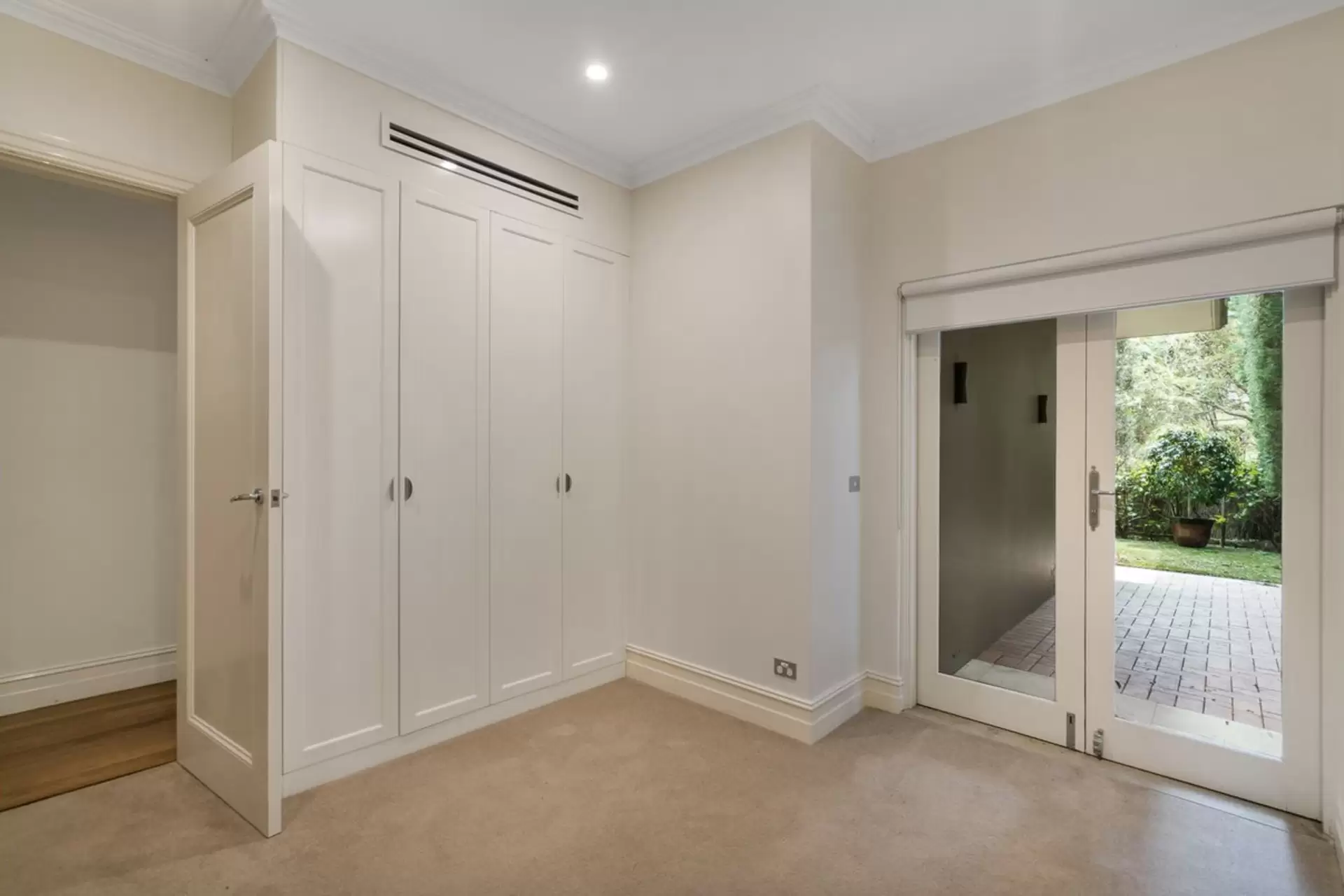 34 Roslyndale Avenue, Woollahra Leased by Ballard Property - image 10