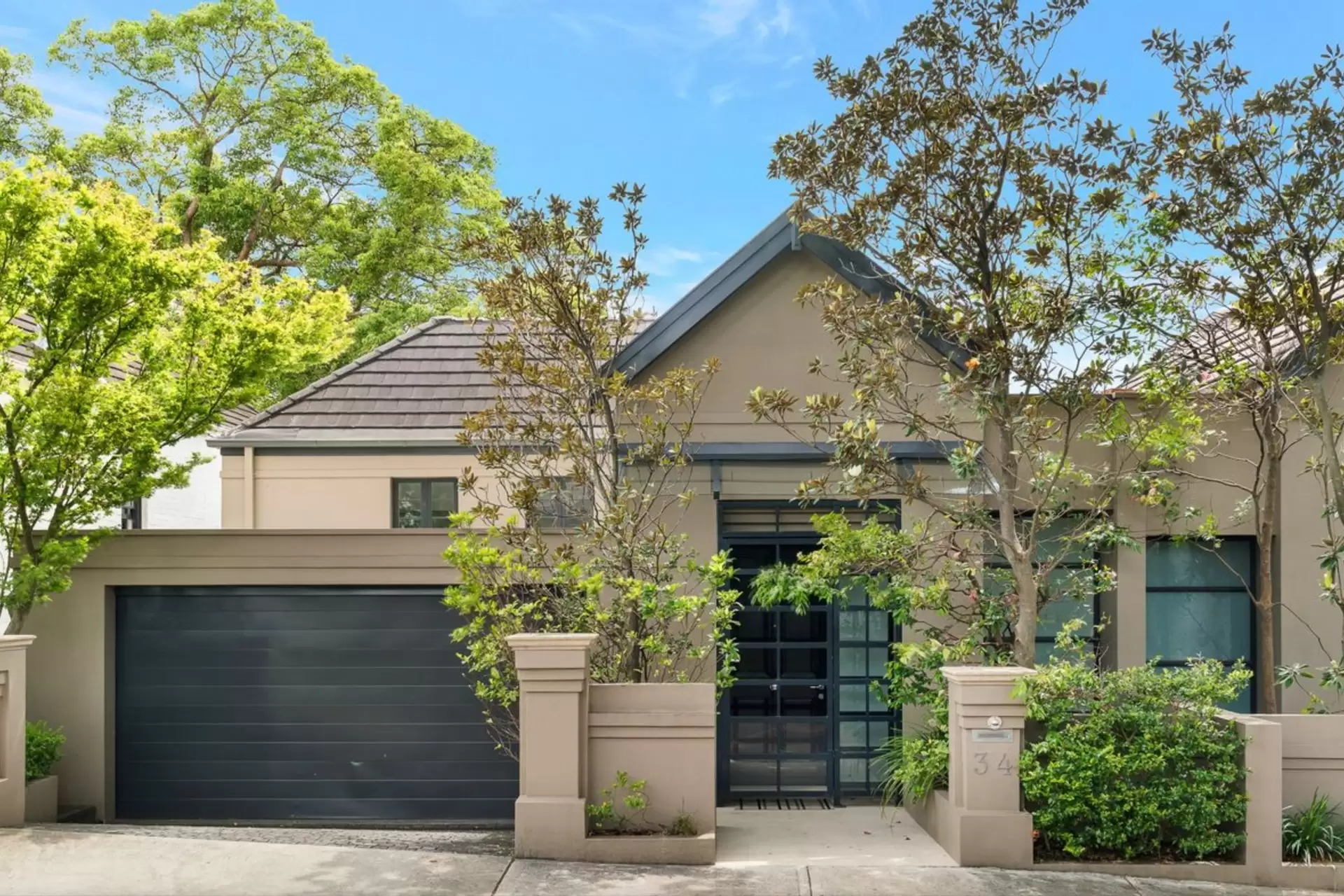 34 Roslyndale Avenue, Woollahra Leased by Ballard Property - image 2