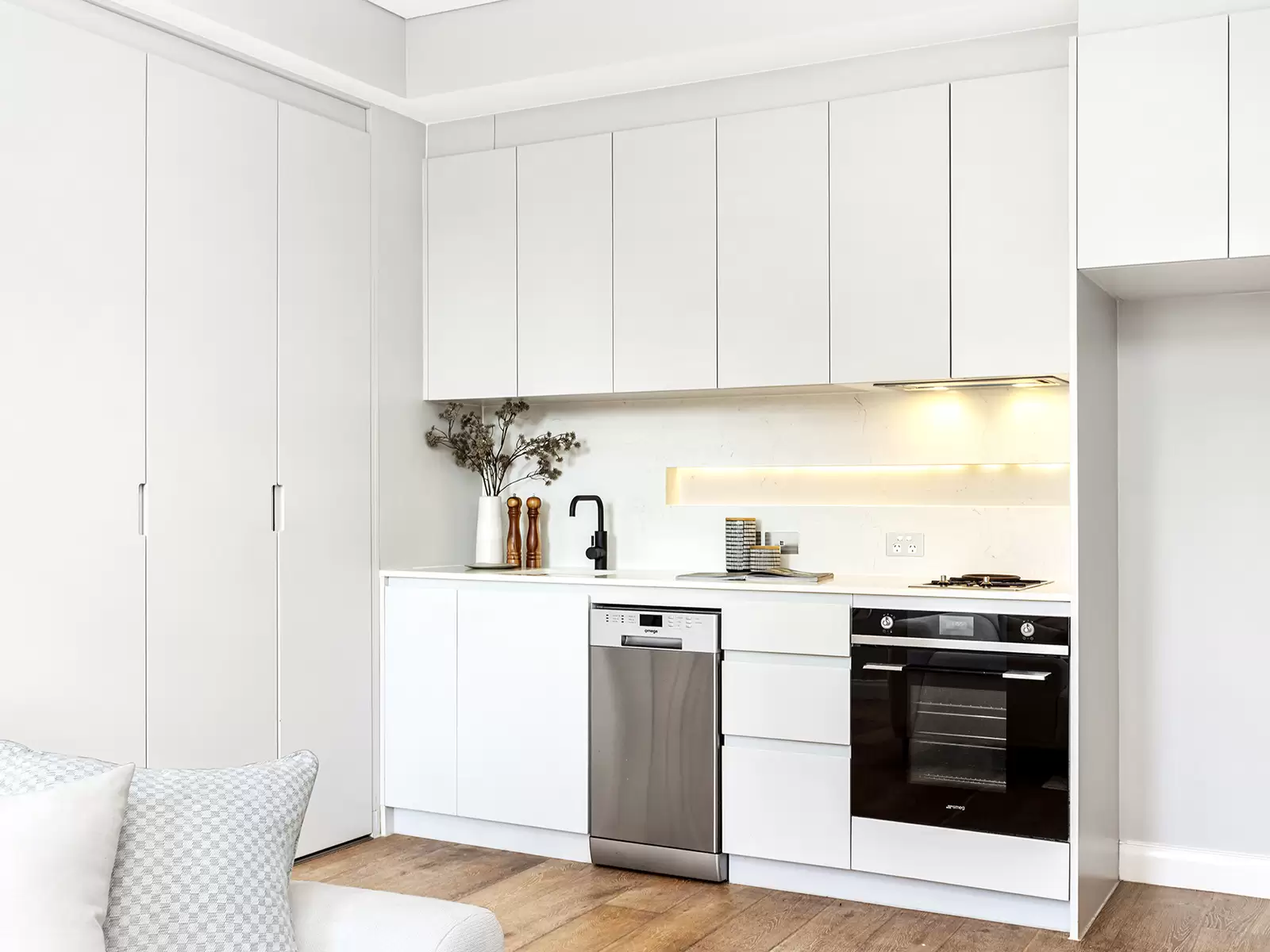10/94 Pitt Street, Redfern Leased by Ballard Property - image 4