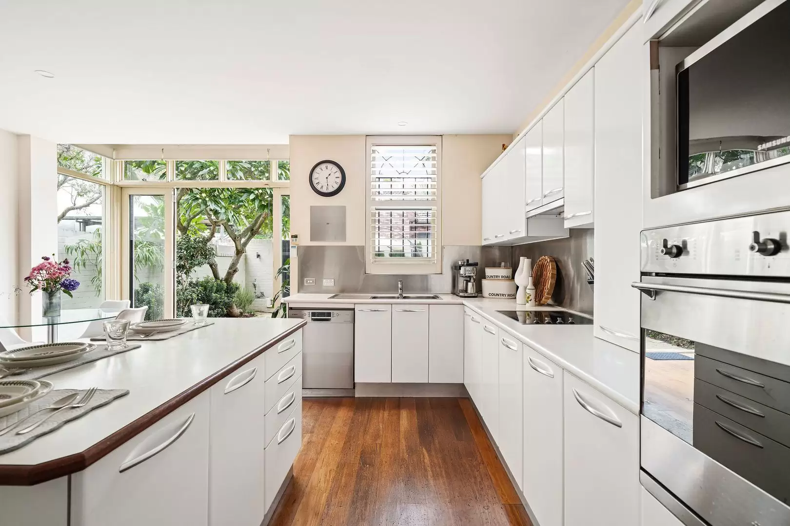 96 Brook Street, Coogee Leased by Ballard Property - image 5