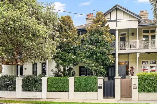 96 Brook Street, Coogee Leased by Ballard Property