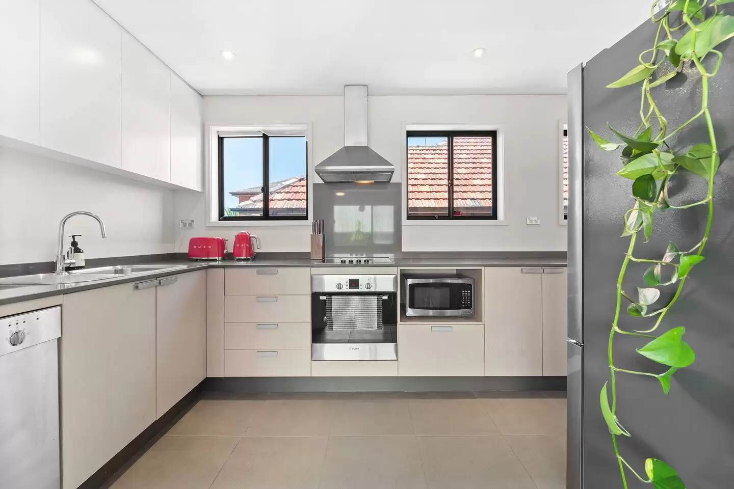 3/41 Bishops Avenue, Randwick Leased by Ballard Property - image 3