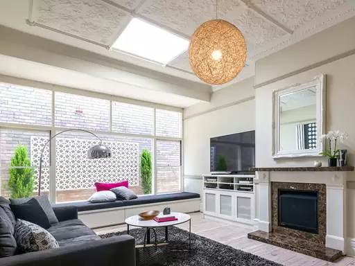 74 Doncaster Avenue, Kensington Leased by Ballard Property