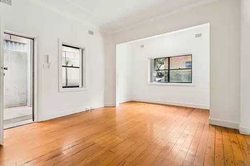 4/162 Bondi Road, Bondi Leased by Ballard Property