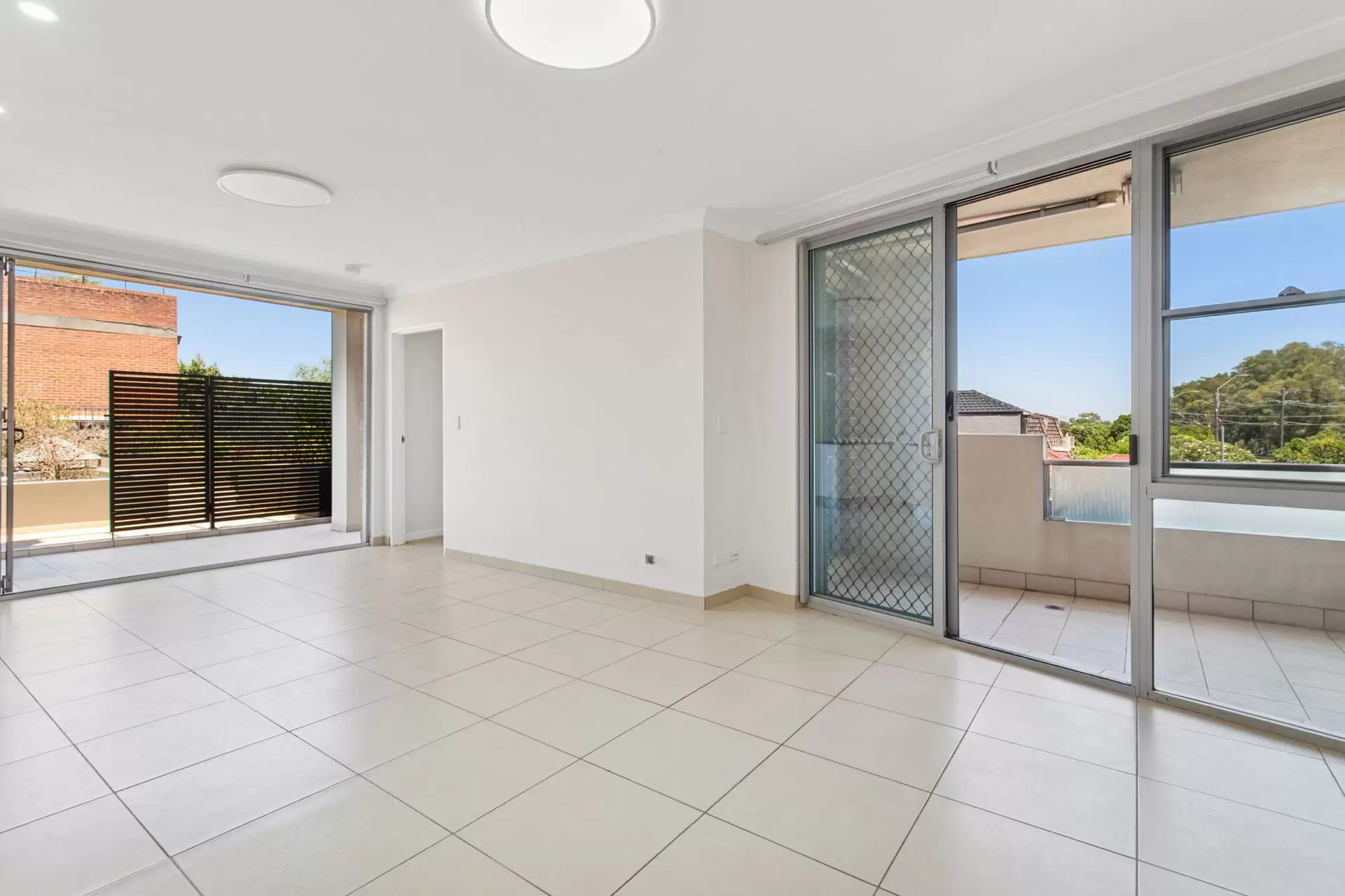 2/155-157 Perry Street, Matraville Leased by Ballard Property - image 1