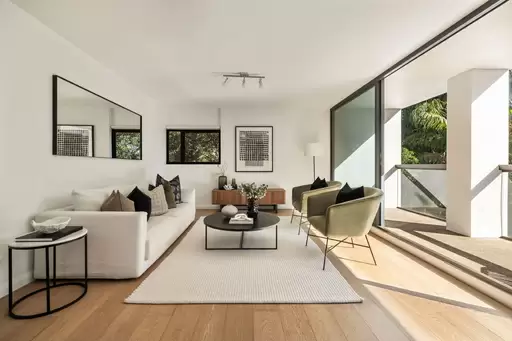 14/351 Edgecliff Road, Edgecliff Leased by Ballard Property