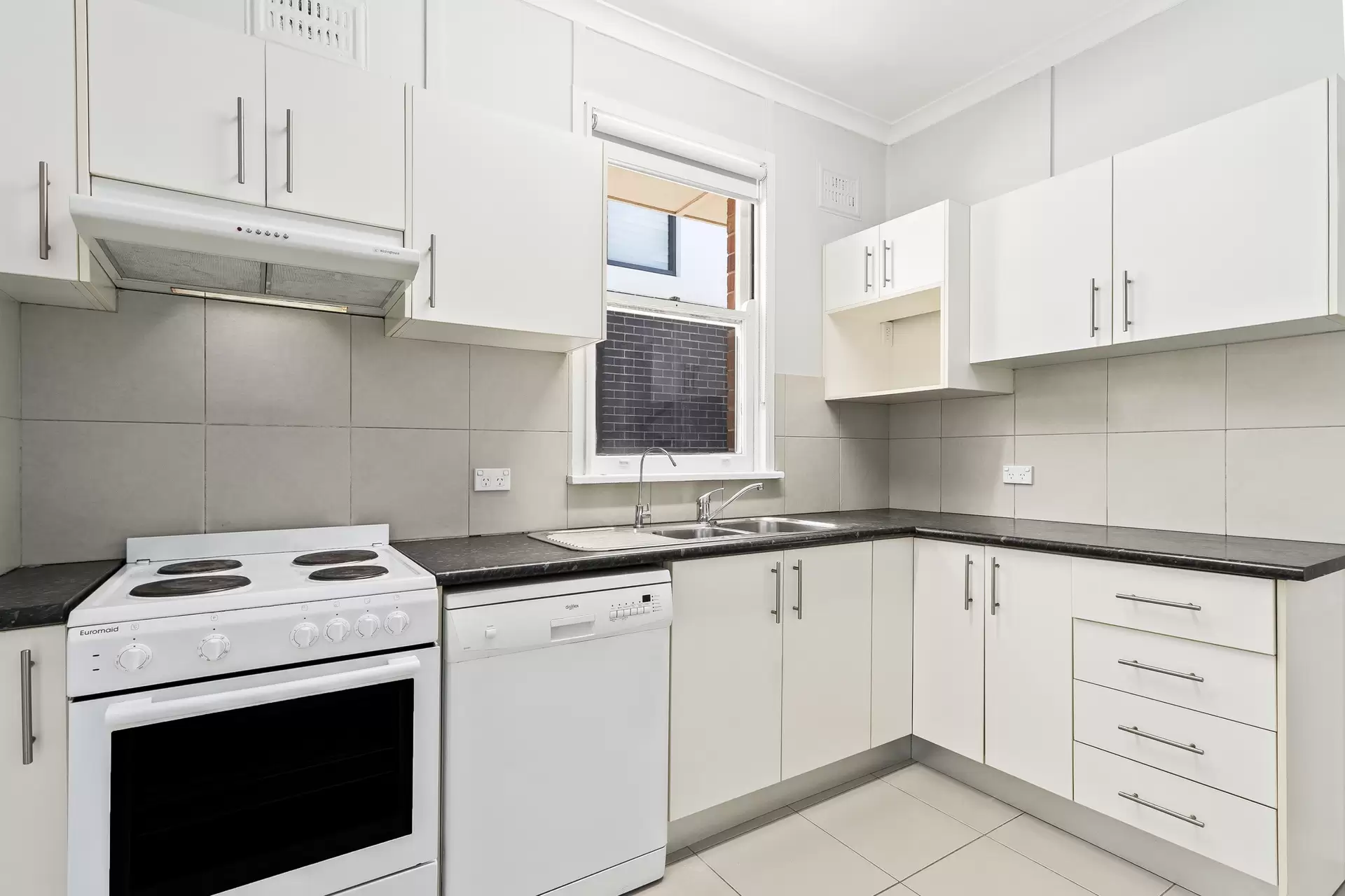8 Adams Avenue, Malabar Leased by Ballard Property - image 4