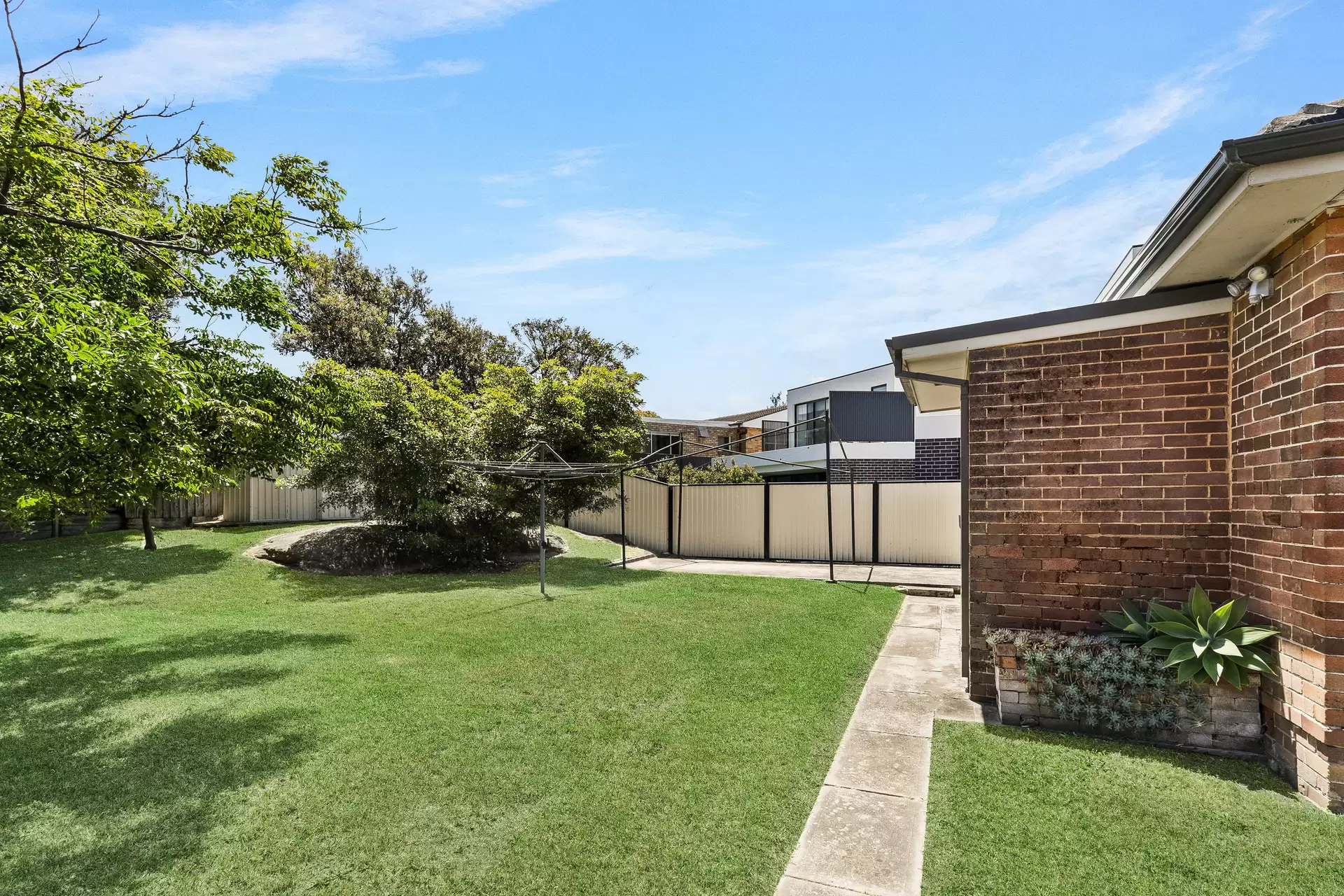 8 Adams Avenue, Malabar Leased by Ballard Property - image 2